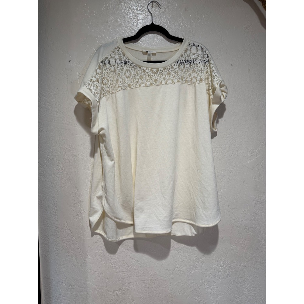 C&C Sport Womens 2X Cream Lace Yoke Short Sleeve High Low Knit Top